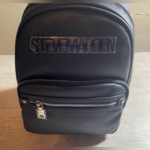🚫SOLD🚫 Steve Madden 6pc Travel Bundle Gift Set - Picture 14 of 16